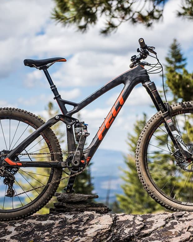 Review Felt Decree 3 BikeMag