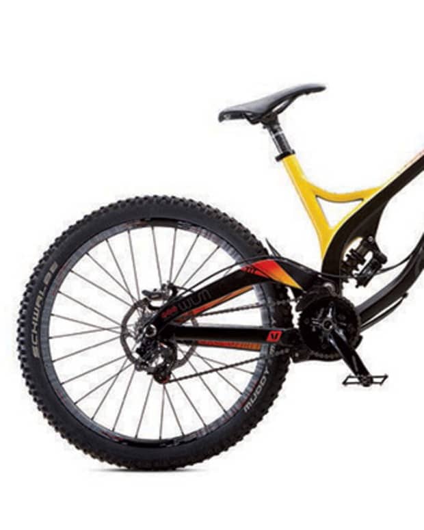 First Impressions Devinci Wilson Carbon BikeMag