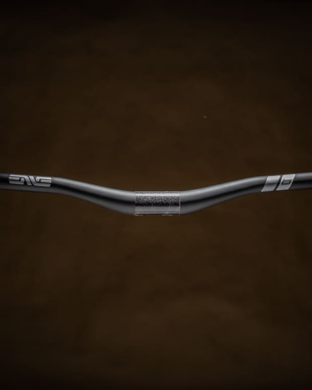 Review Enve DH Bar Mountain Stem BikeMag