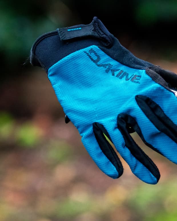 Fox attack gloves sales