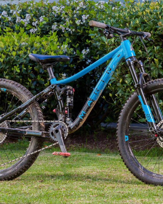 Hawk hill 3 review clearance