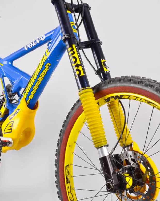 Buying Selling a Used Bike at The Pro s Closet BikeMag
