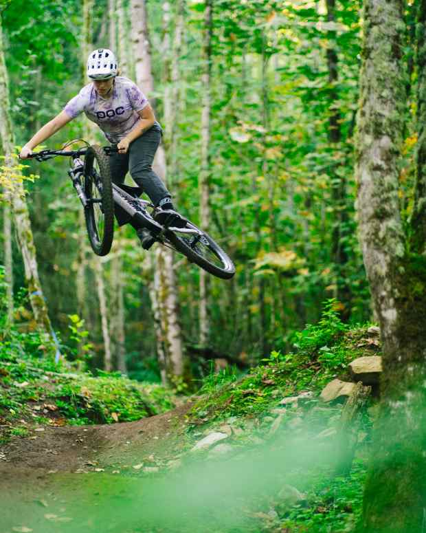 Big Savings For The Holidays With These Mountain Bike Deals BikeMag