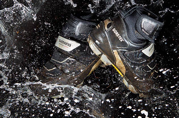 New Men Shimano MW81 GoreTex Water Resistent Black Grey Winter Cycling Biking Winter Cycling Shoes to Keep Your Feet Warm and Happy | Ride  main image 4