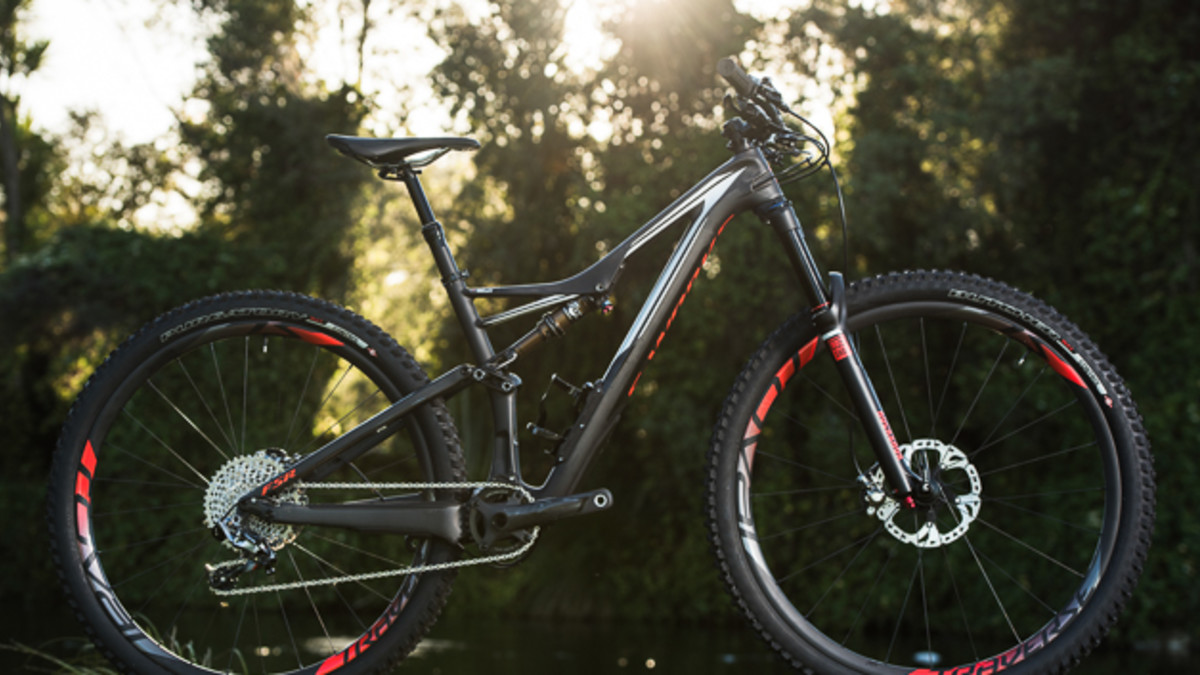 【今週限定値下げ】Specialized Stumpjumper 29インチ S 2016 Specialized S-Works Stumpjumper 29 World Cup - Specs, Reviews