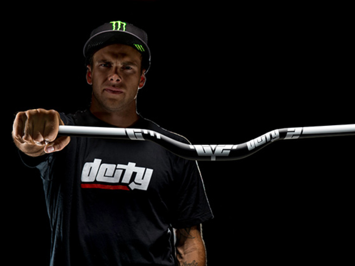 Deity cz38 bars unveiled - BikeMag