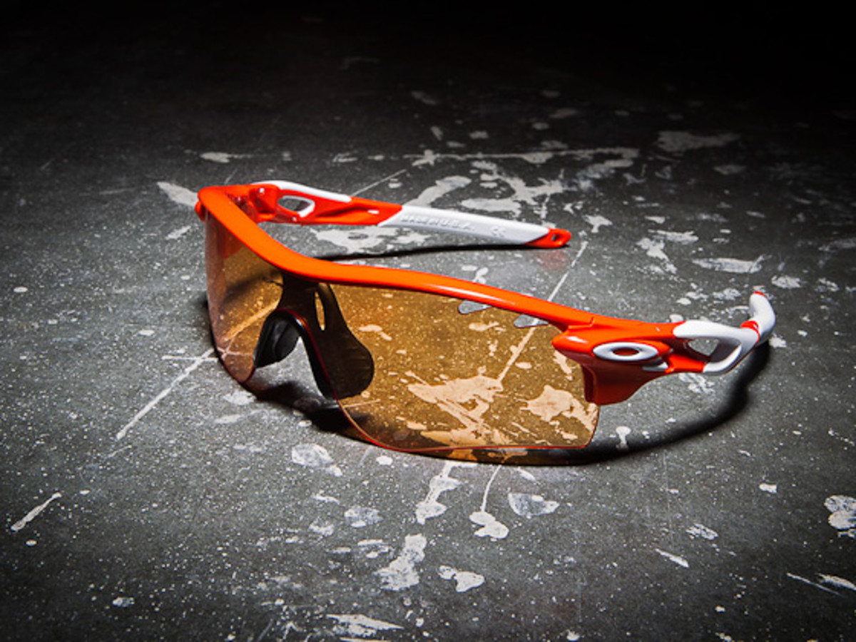 New Oakley RadarLock Sunglasses Review - BikeMag