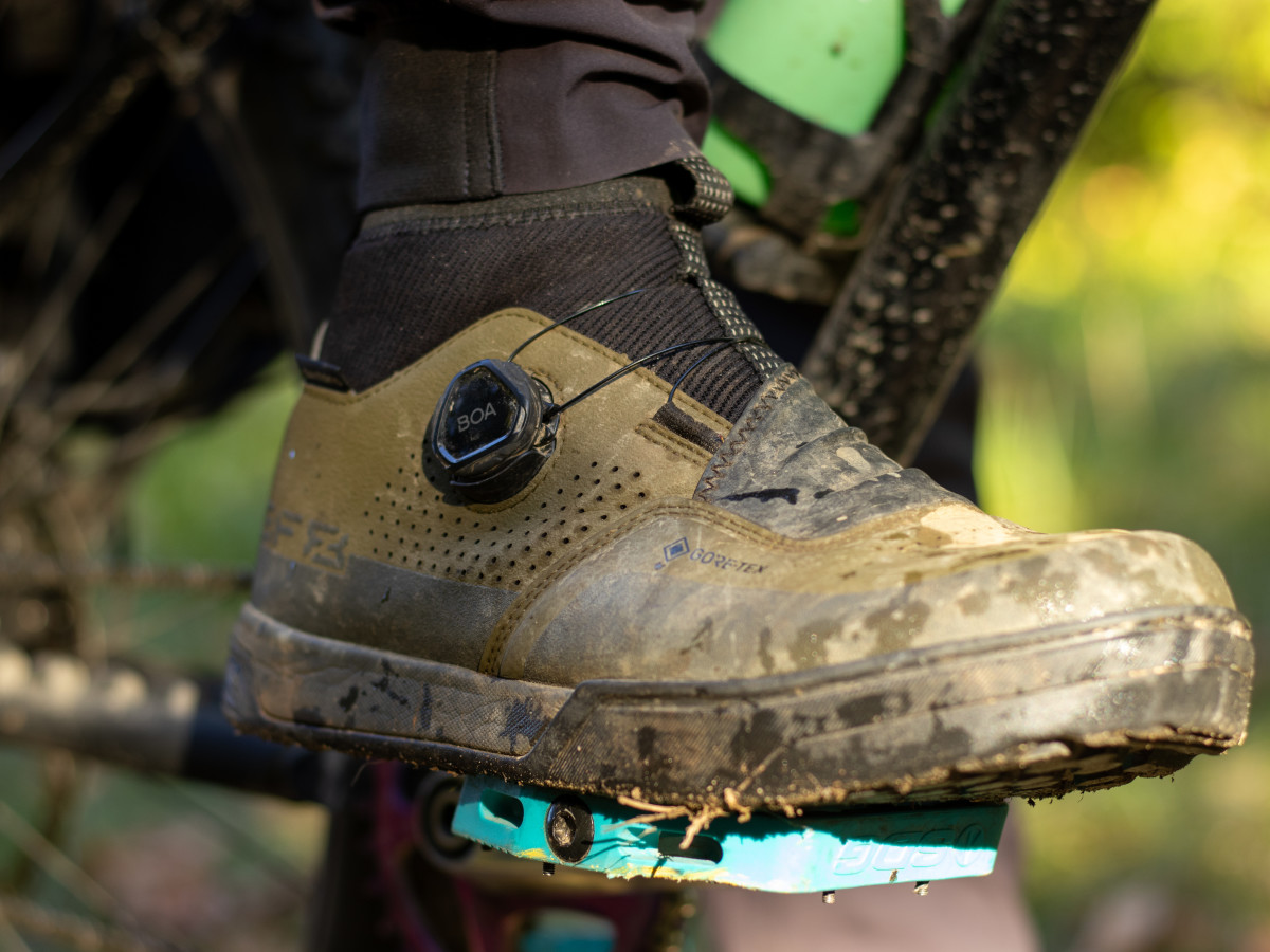 Tested: Shimano GF800 GTX Shoe - BikeMag