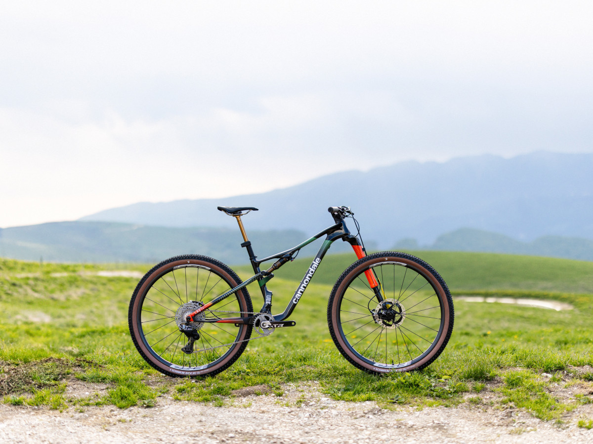 This Bike Brand Was Quick To Offer the Latest Wireless Drivetrain