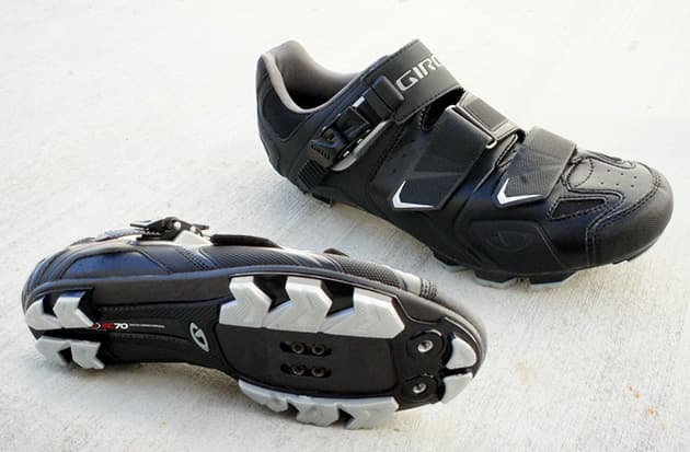 giro chronicle weight