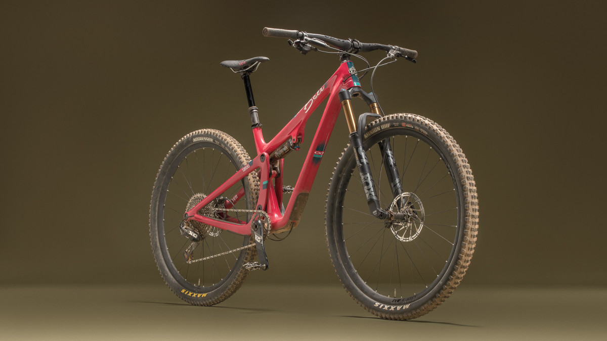 Review Yeti Beti SB100 X01 Race Turq Bible of Bike Tests 2019