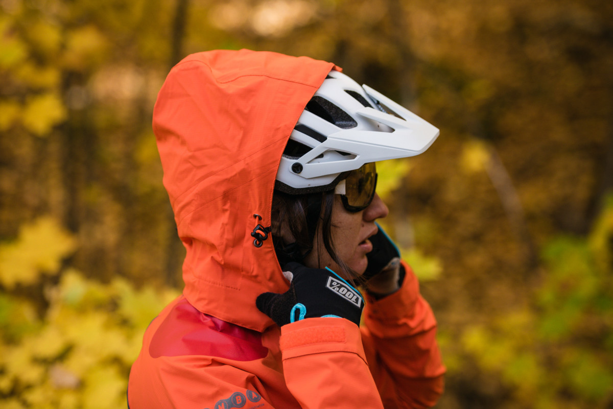 Review Showers Pass IMBA Jacket BikeMag