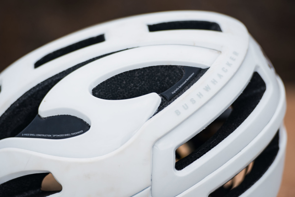 bushwhacker ii carbon mips helmet