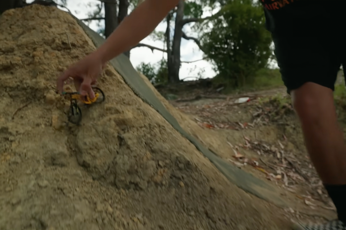 YouTuber Recreates Red Bull Hardline Course For 'Finger Mountain Biking