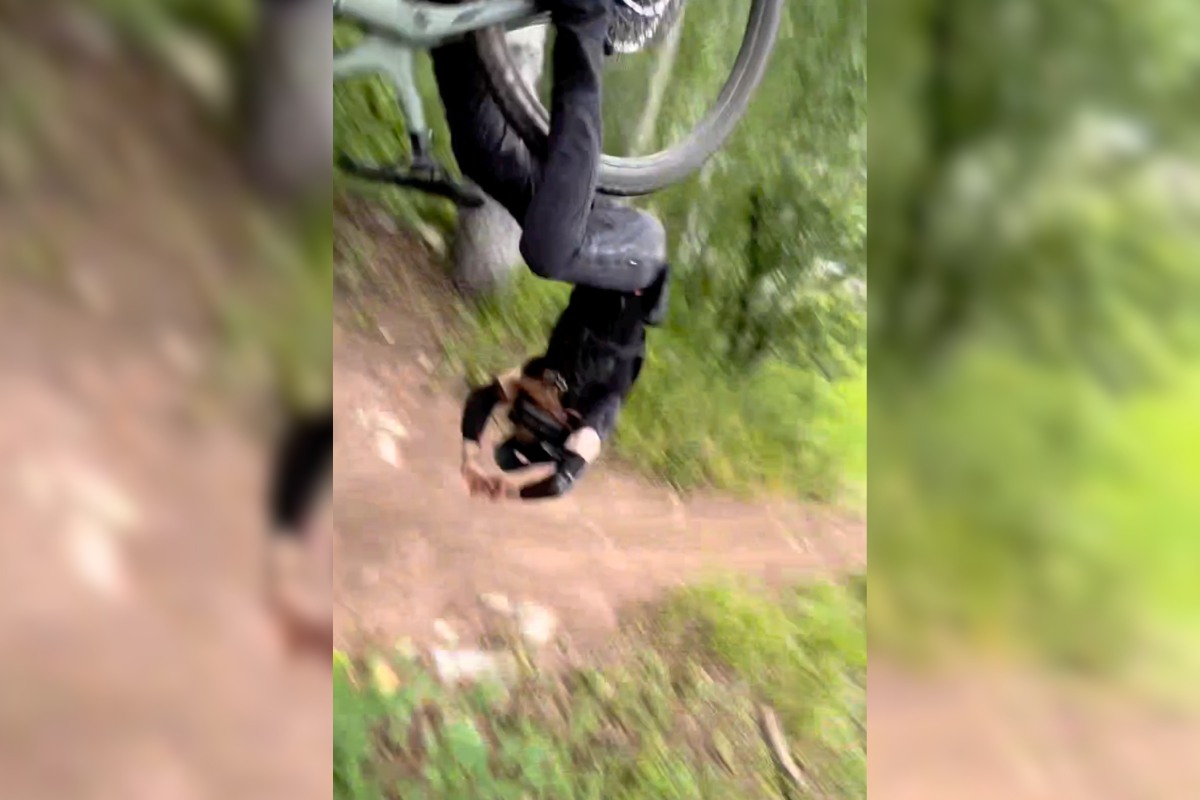 Video: Rider Experiences Every Mountain Biker's Biggest Fear