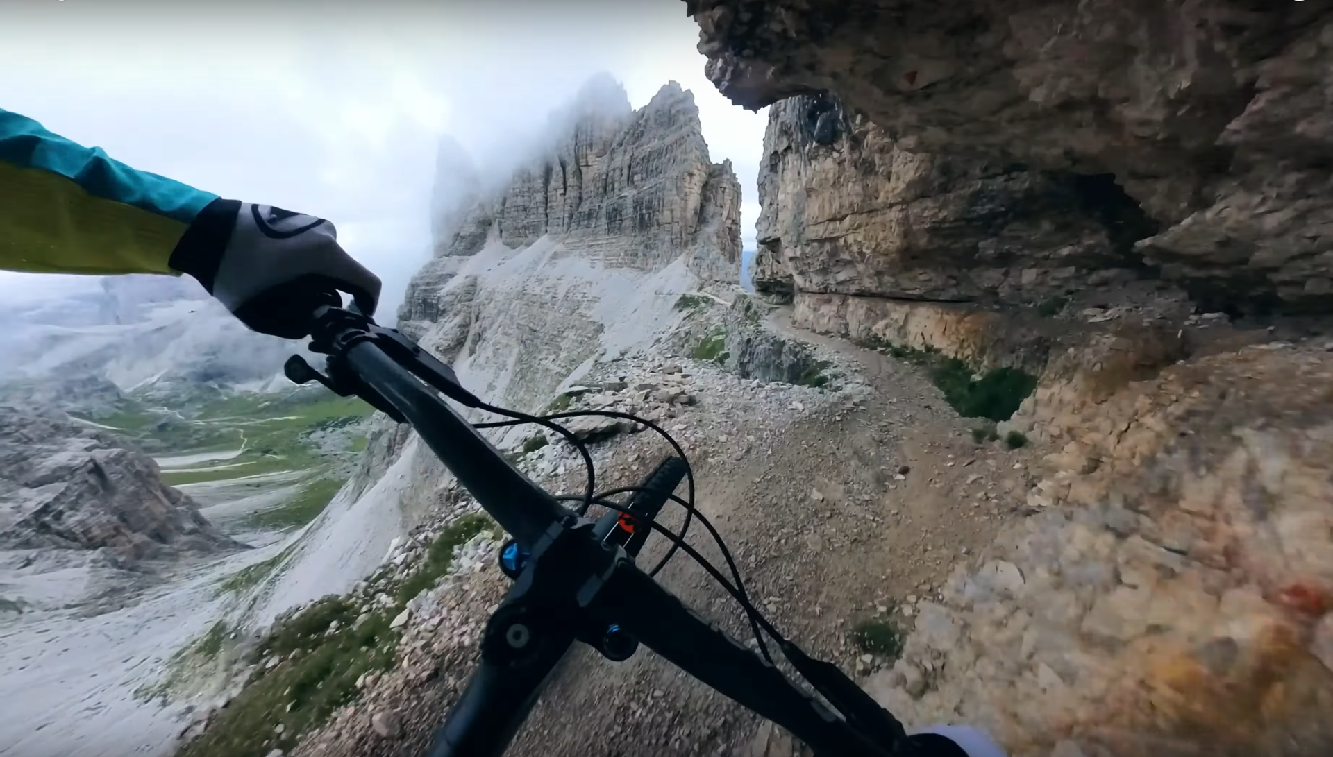 Gee Atherton Relives His Best Highlights From An Eventful 2023 gee-atherton-relives-his-best-highlights-from-an-eventful-2023