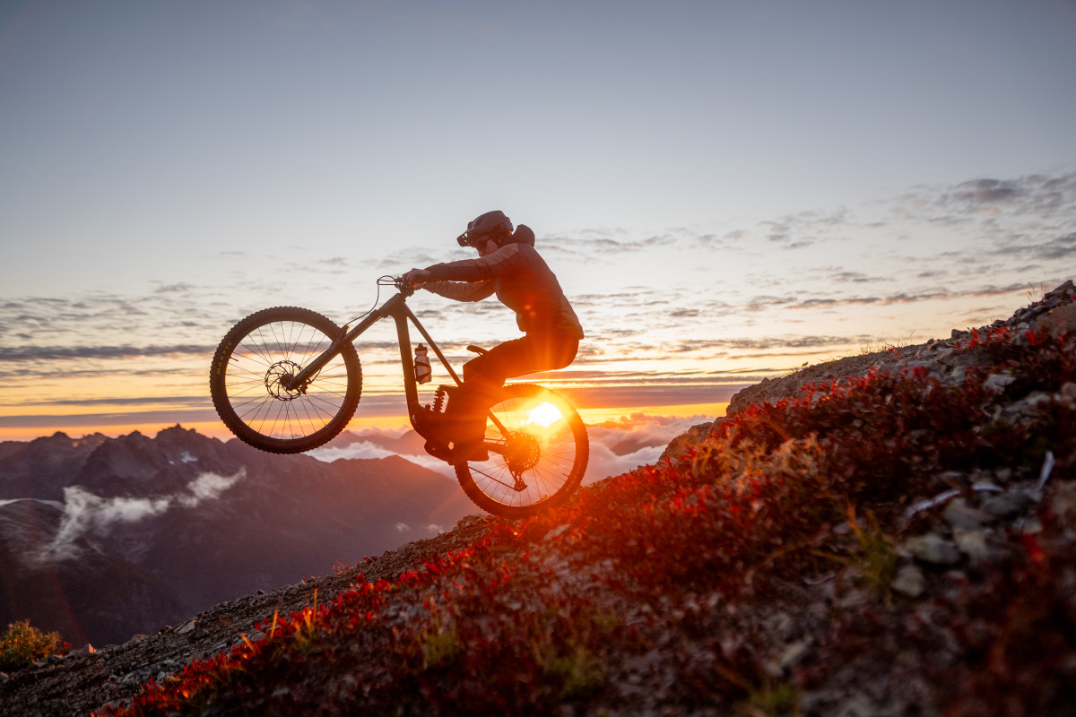 a-first-mountain-biker-to-ride-down-vancouver-island-s-5040-peak