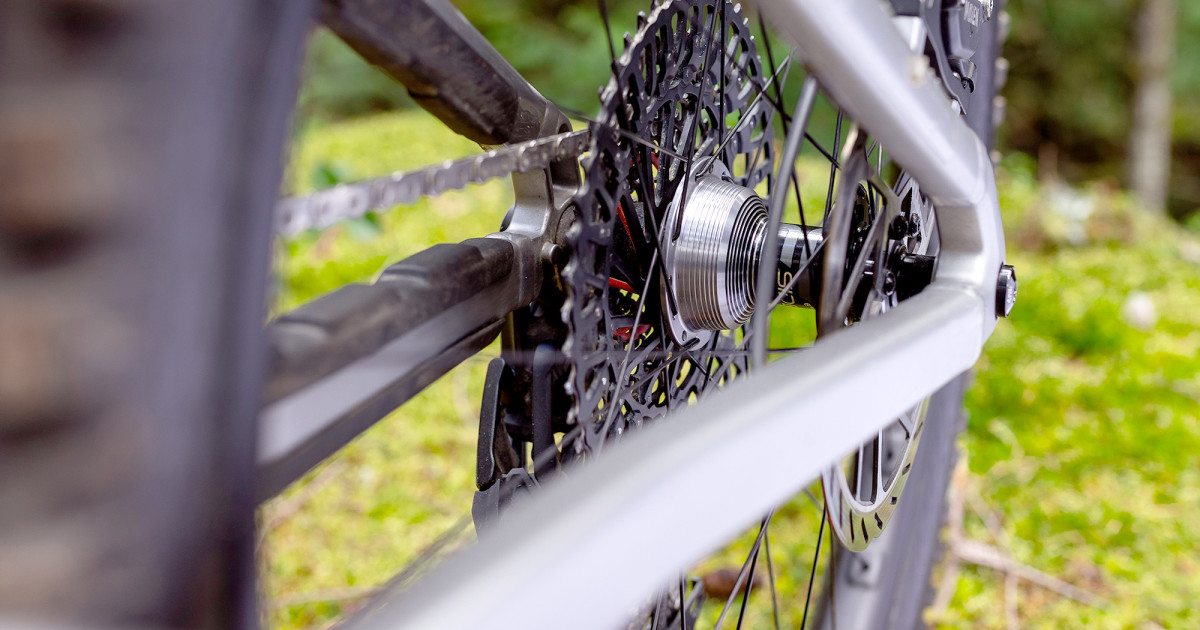 These Carbon MTB Wheels With Innovative Hubs Could Change Your Ride