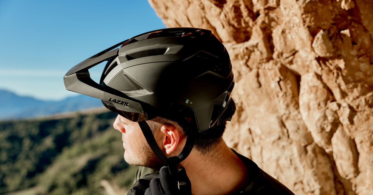 Hate Plastic Liners in Your Helmet? This Could Be the Answer
