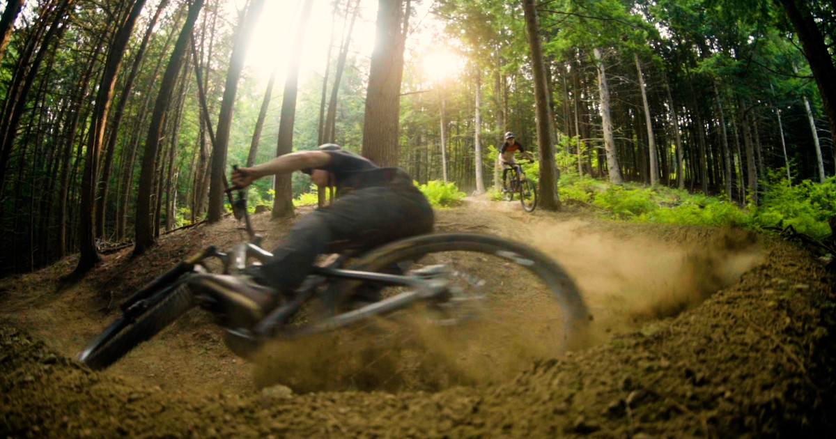 Mix-N-Match: Ripping Between Races With Transition's Dirtbag Factory Racing