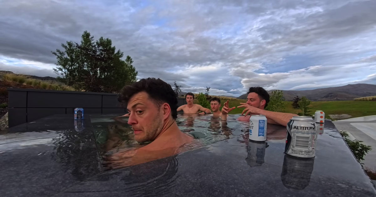 5 Pro Riders, 1 Hot Tub, Best MTB Podcast Ever