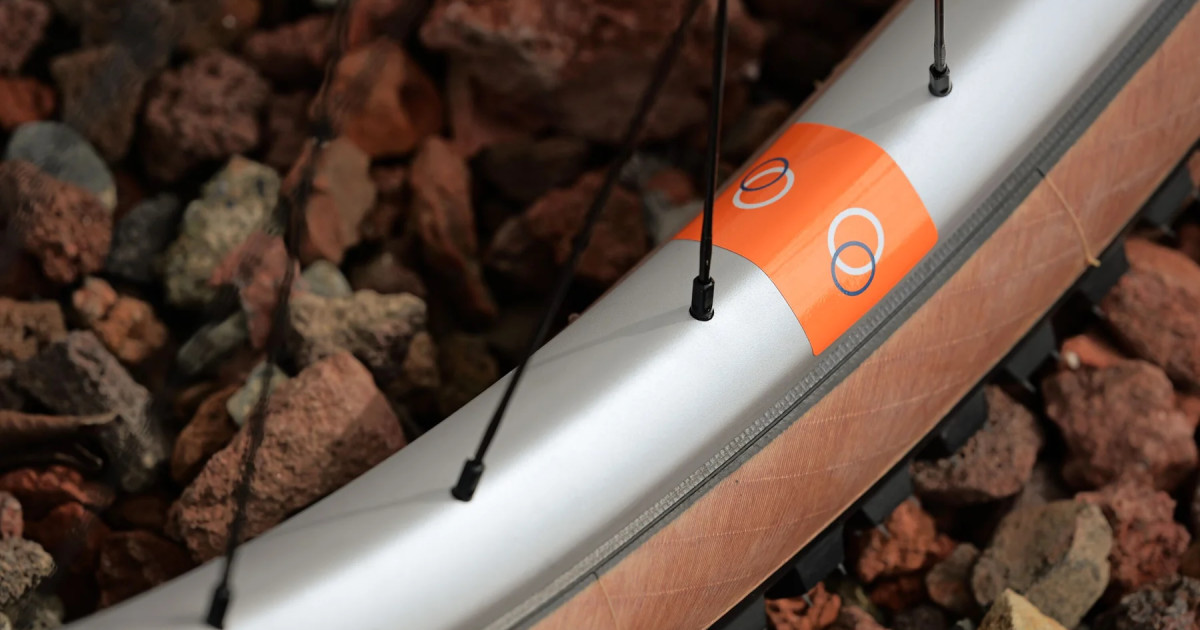 Silver Is Back: Astral Cycling Releases Limited Edition Matte Silver MTB Wheels and Rims