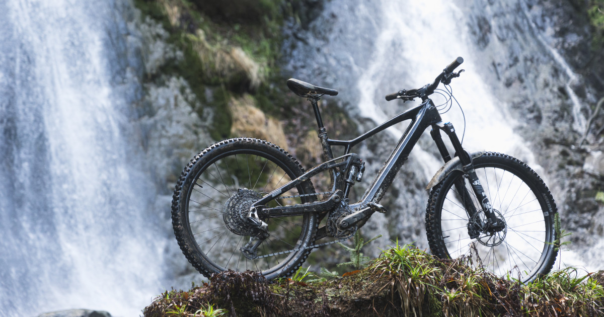 DJI Avinox Power & High-Pivot Tech: Meet the Teewing Flux