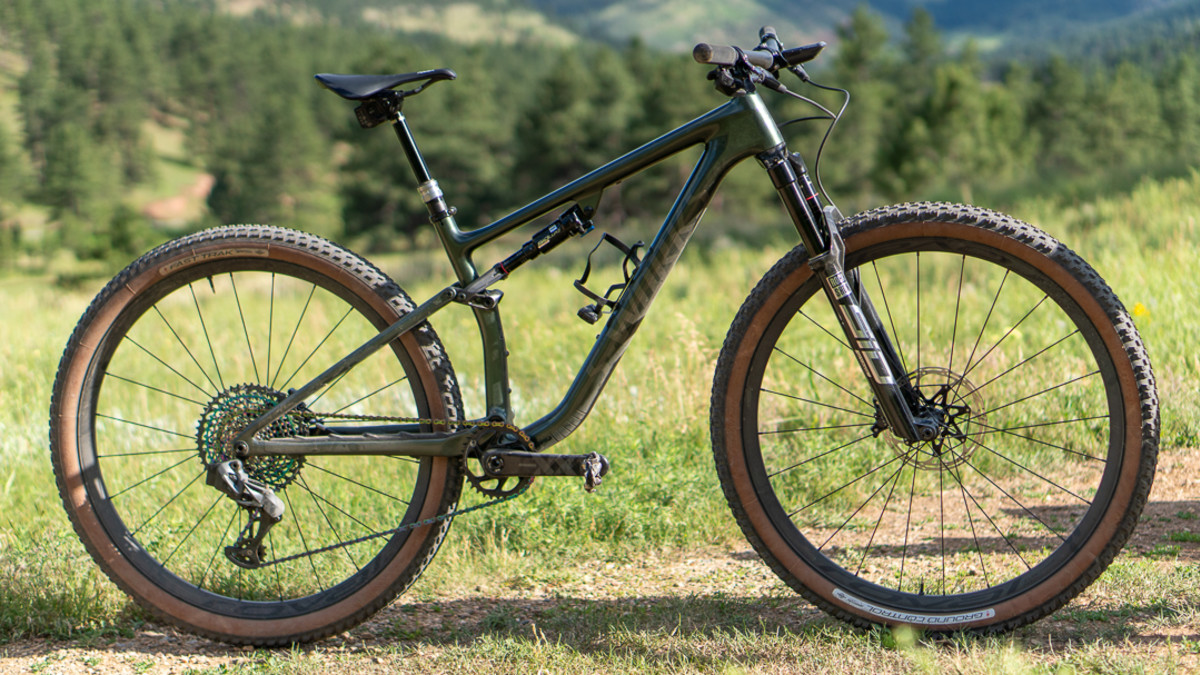 Specialized - ヨシキ　Specialized EPIC COMP EVO Specialized Epic & Epic EVO | Everything You Need to Know.