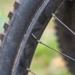 Carbon Vs. Alloy Mountain Bike Wheels: Which One is Right For You?