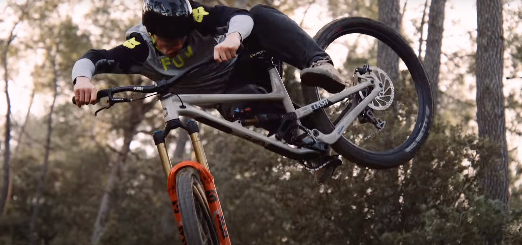 fox-racing-mountain-bike-apparel-welcomes-edgar-briole-bikemag