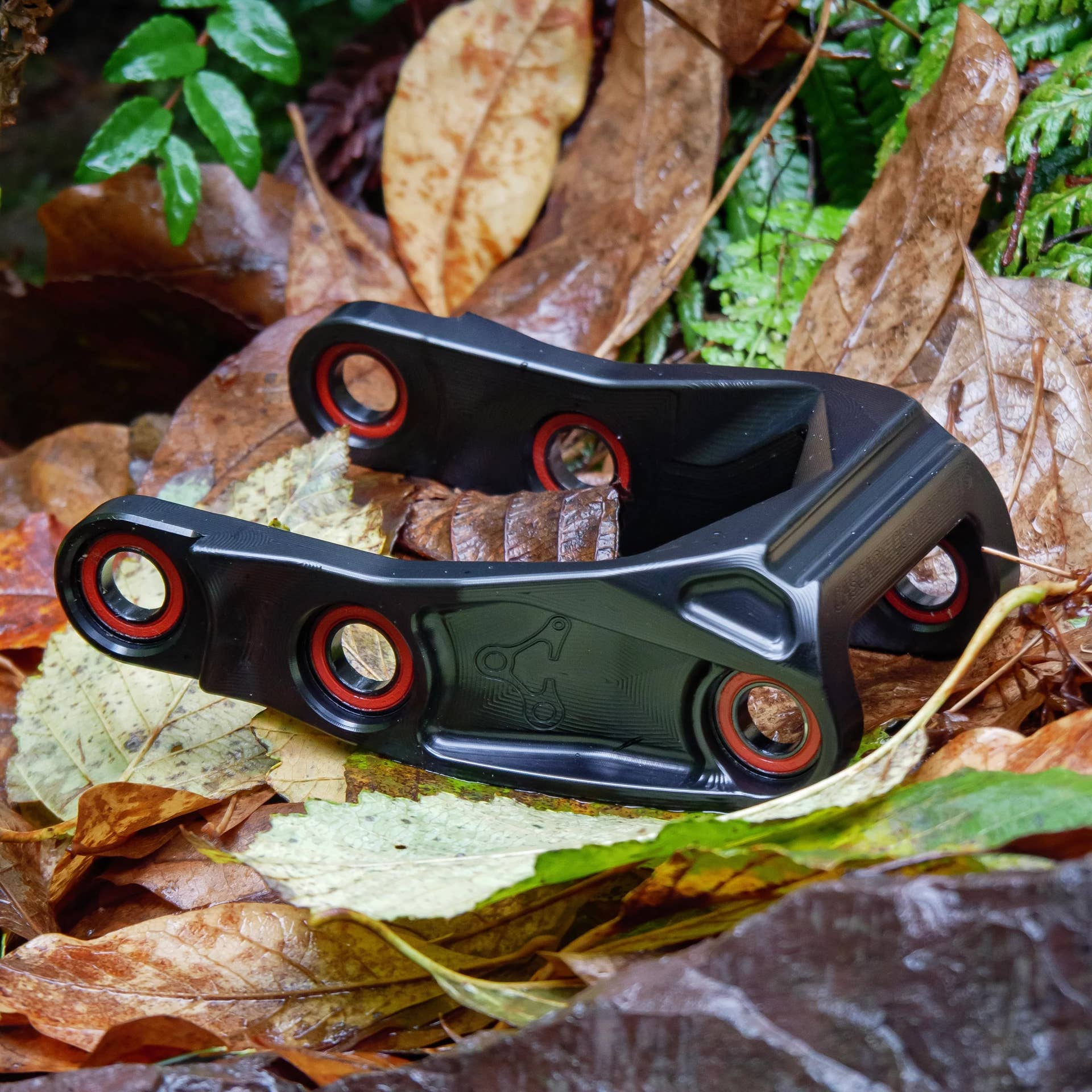 Amflow PL Carbon Gets New Aftermarket Suspension Link - BikeMag