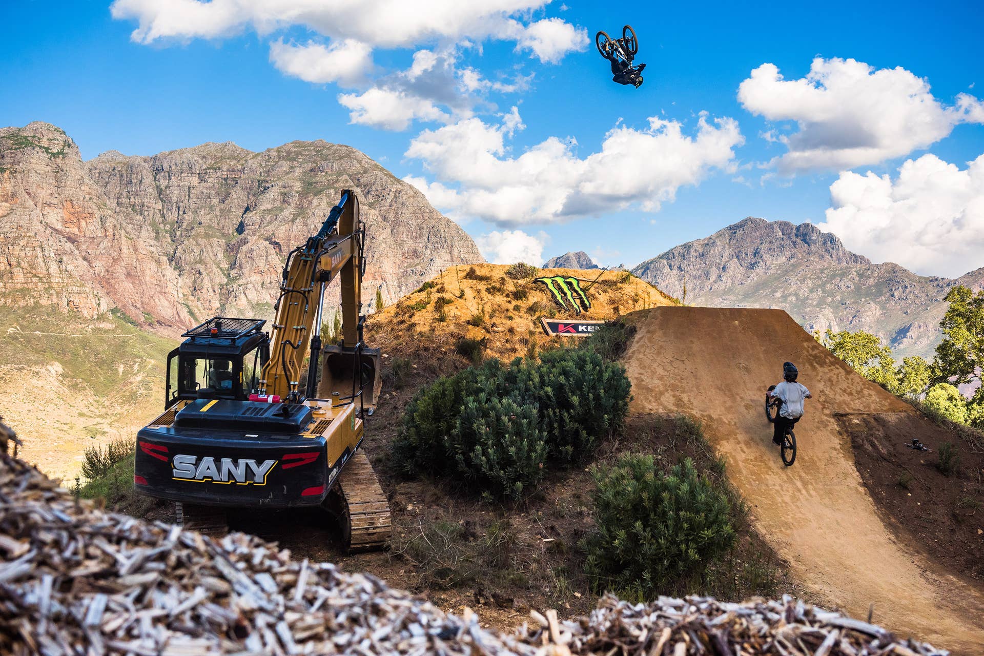 Revel Ritual First Look: Revel's New Ritual is an Enduro Dream - BikeMag