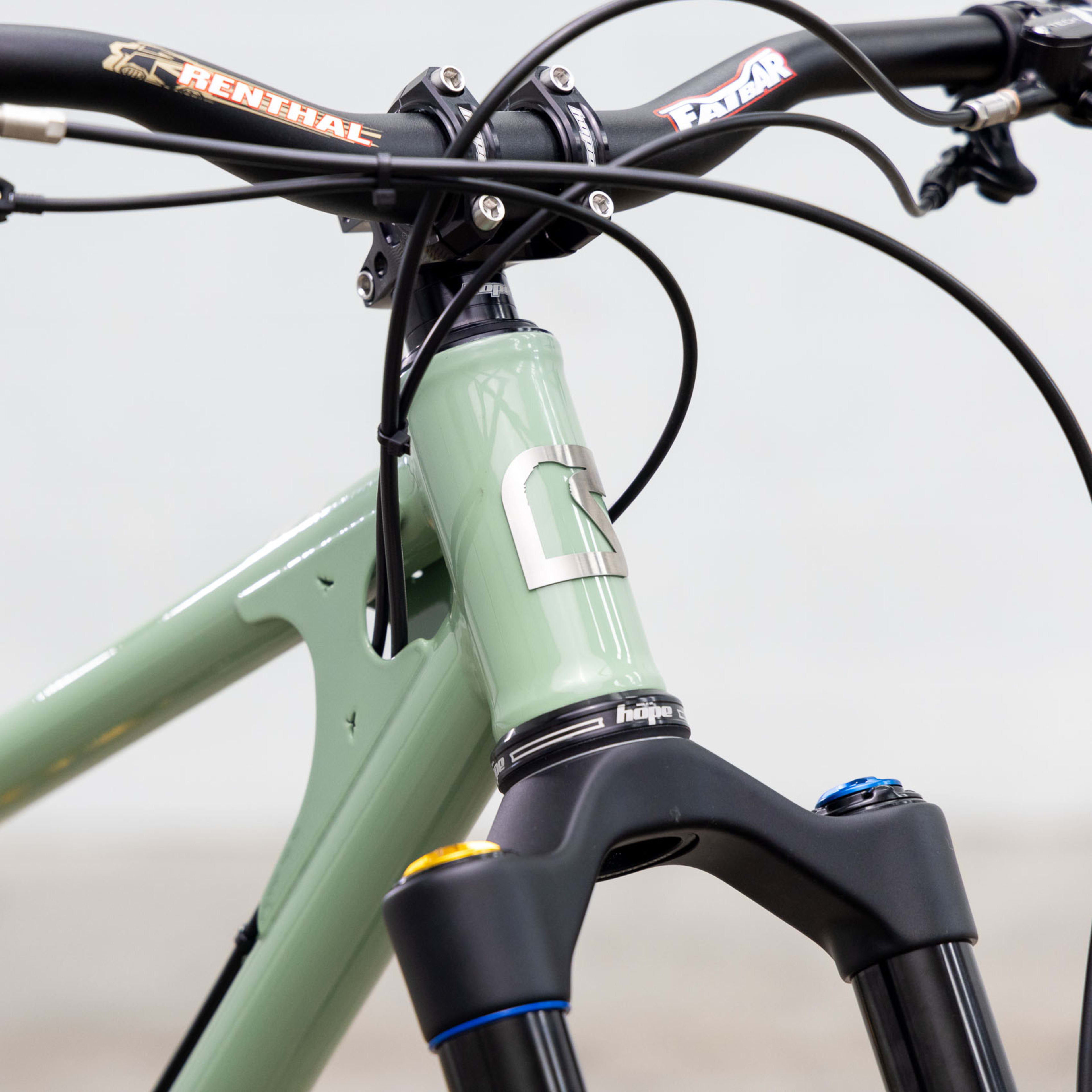 Review: DVO Diamond Mountain Bike Suspension Fork—$1,000 - BikeMag