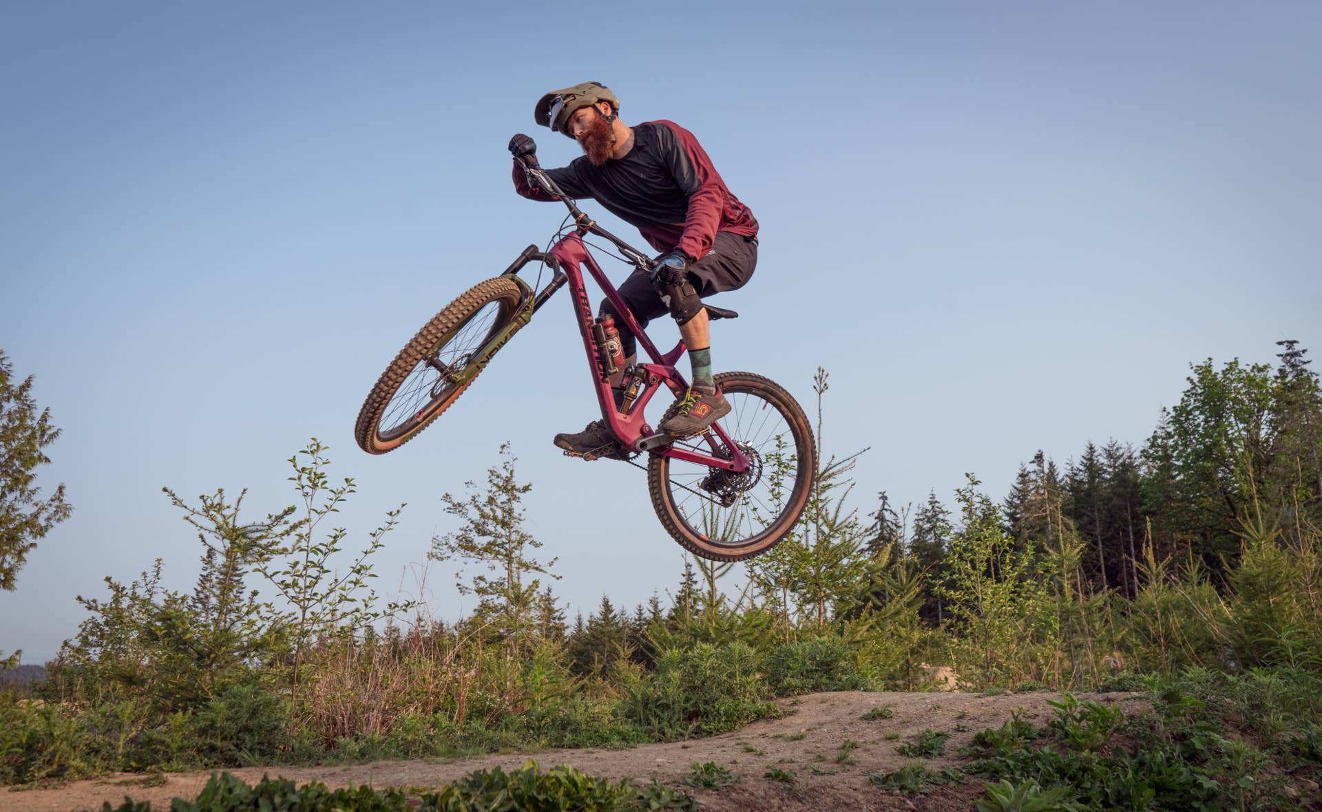 How to Dirt Jump Bike Protective Gear: Essential Tips