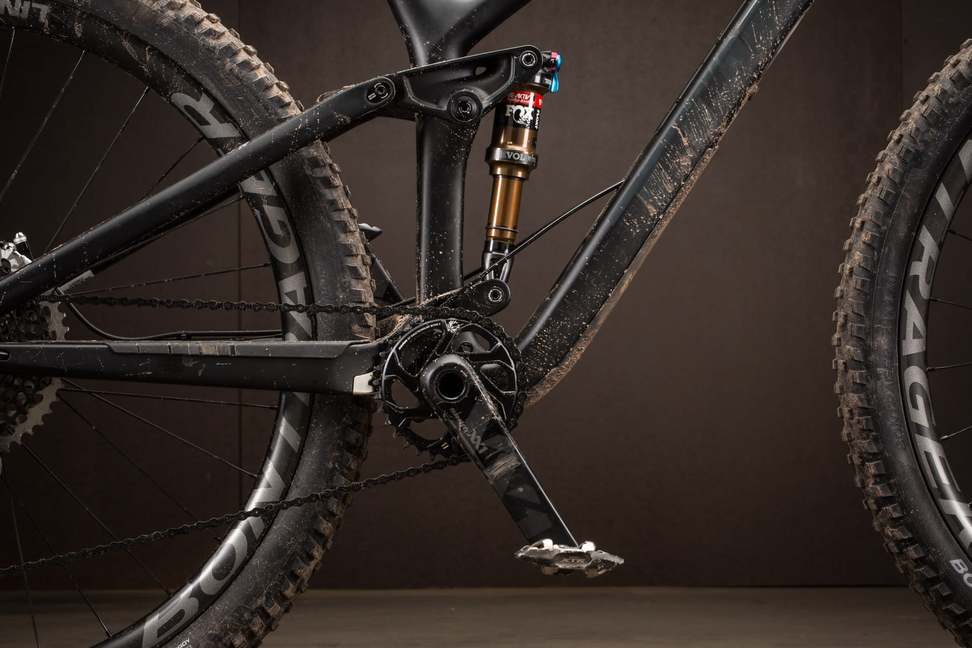 Bible Review: Trek Fuel EX 9.9 - BikeMag