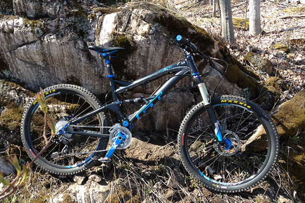 GT Distortion 2.0 ディストーション フルサス マウンテンバイク GT Distortion 2.0 Review - BikeMag