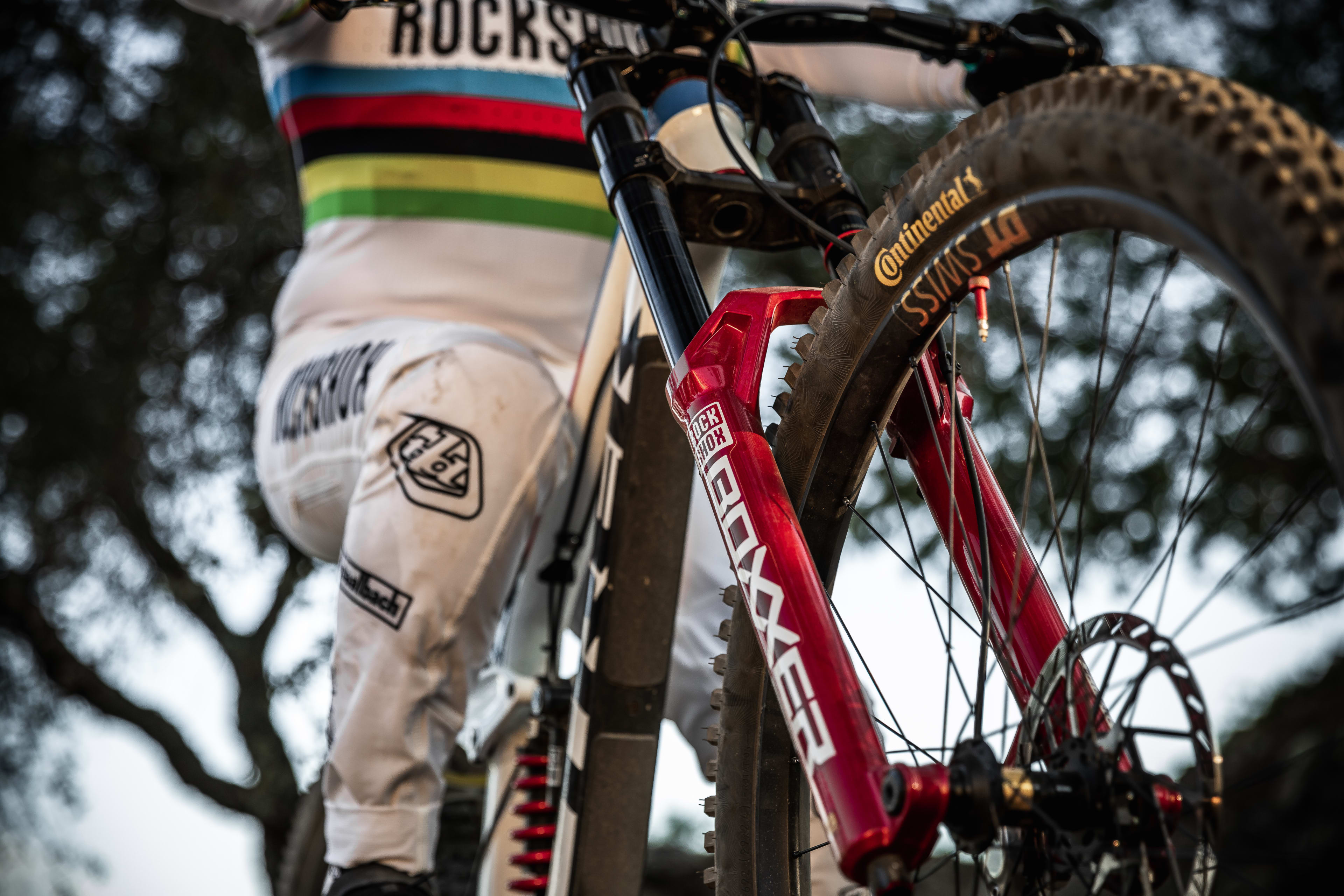 カーボン ダウンヒルバイク boxxer BoXXer | RockShox