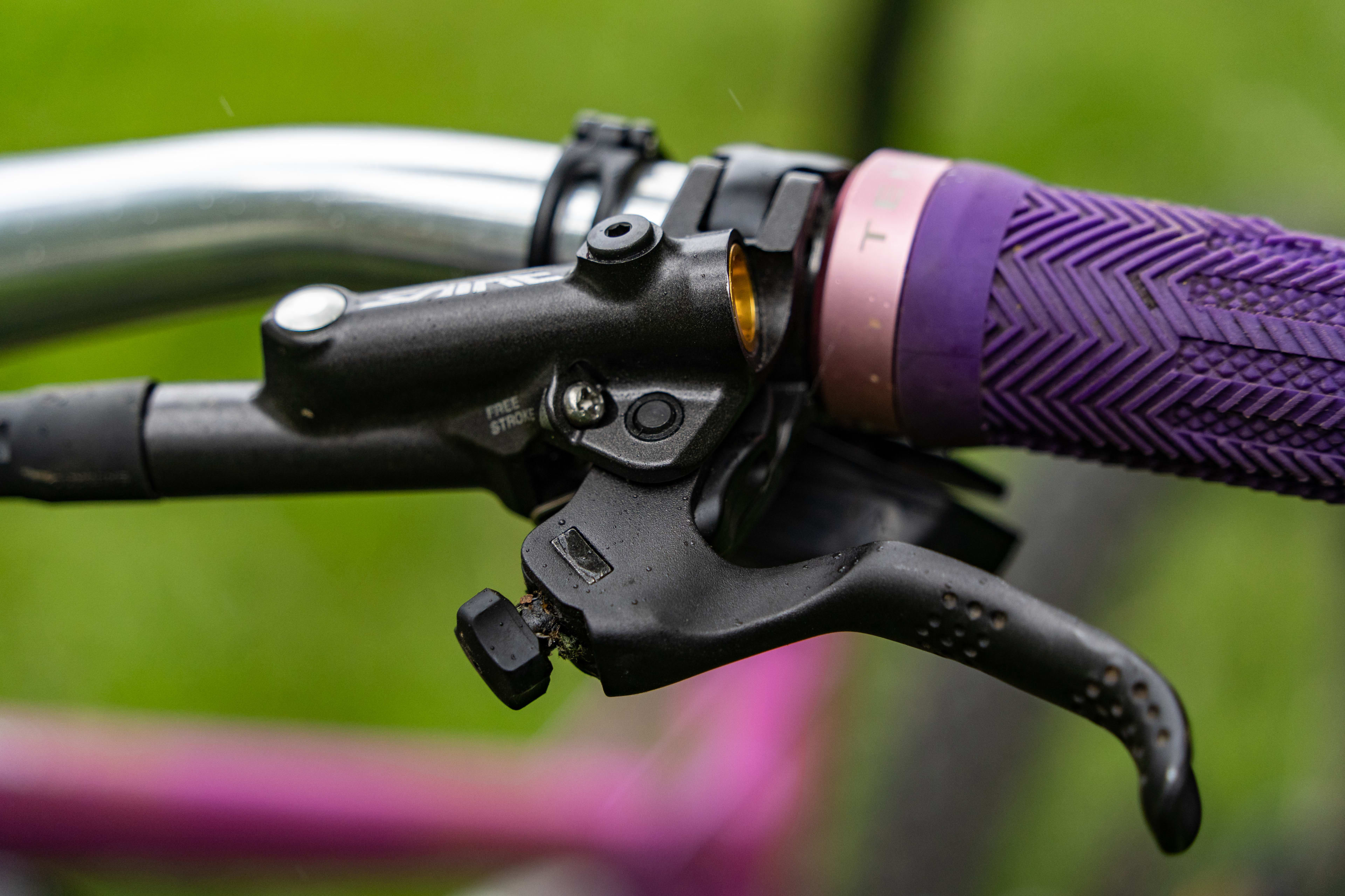 Tested: 2024 Shimano Saint Brakes - BikeMag