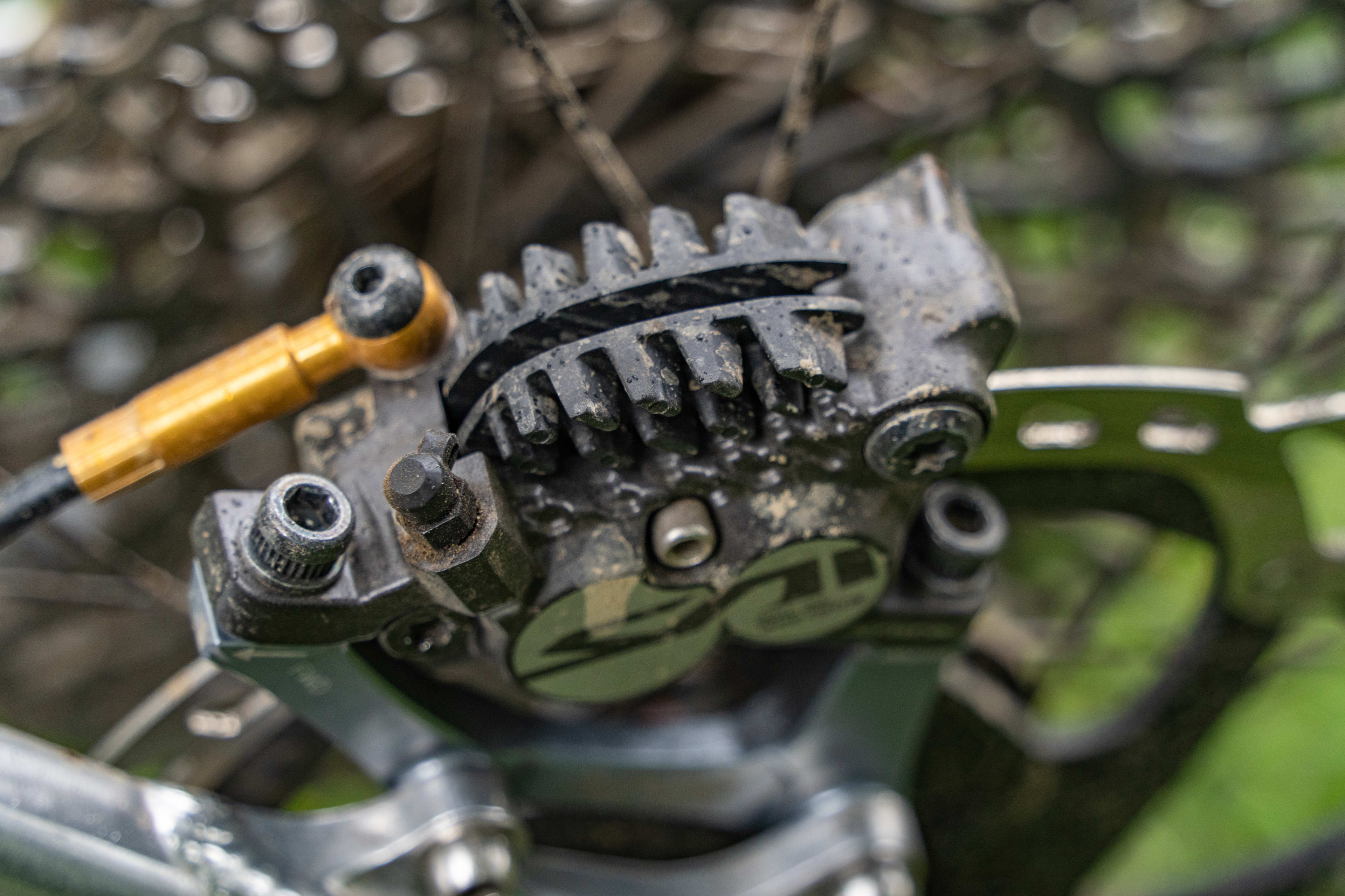 SHIMANO セイント mtb-components-saint-fc-m825.png
