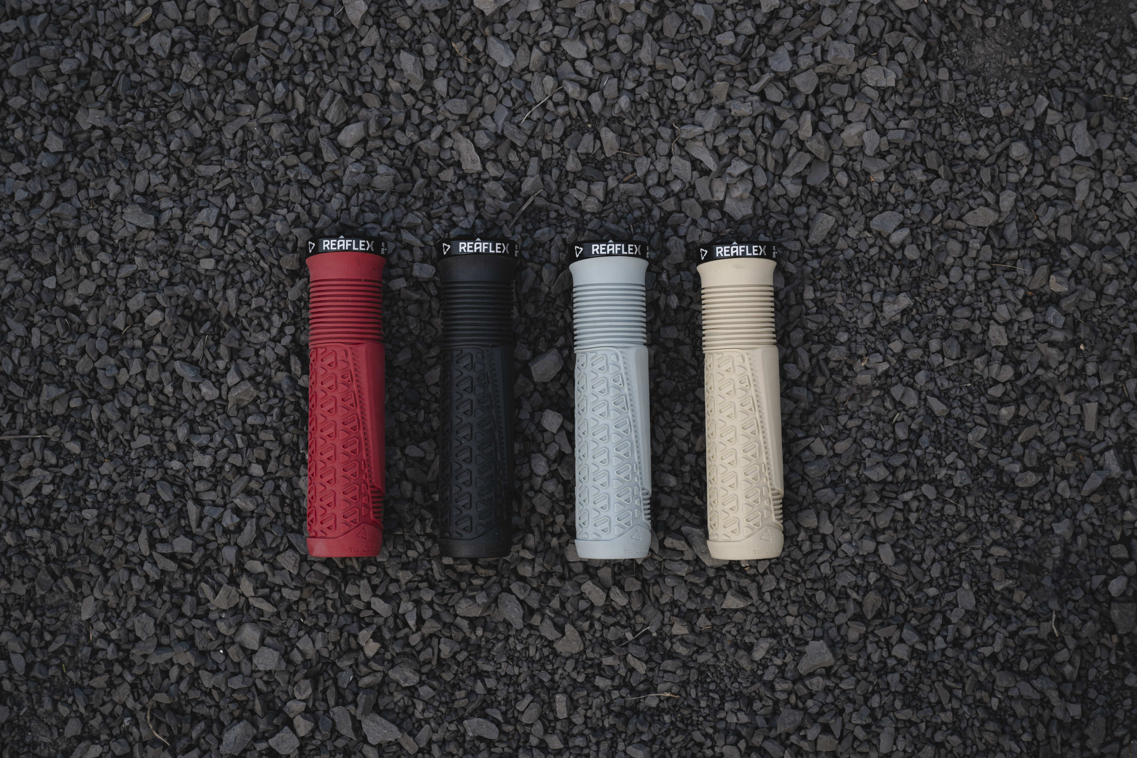 Leatt grips with a non-Newtonian material