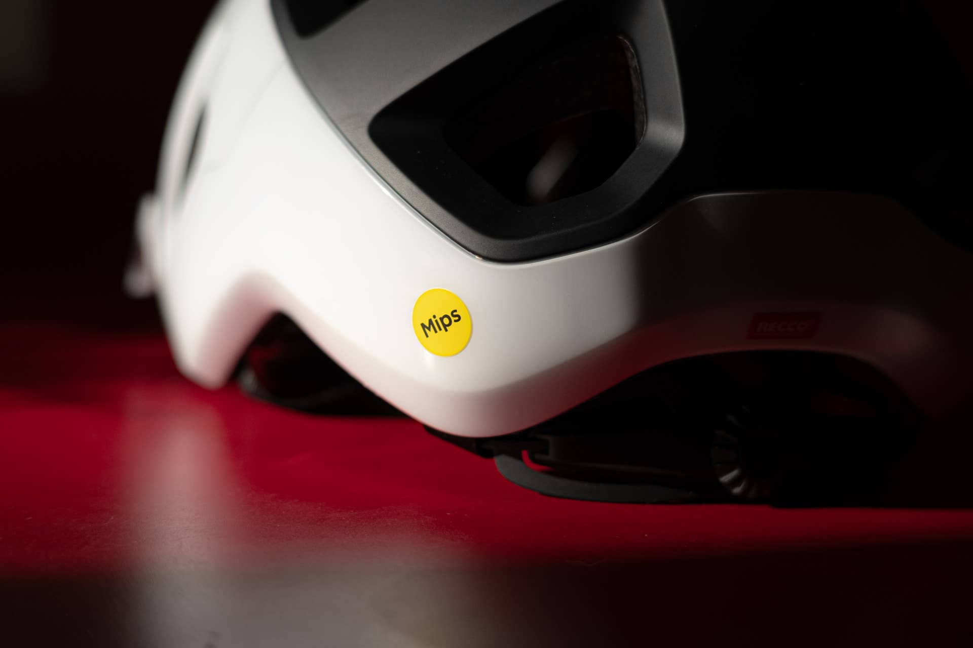 First Look and Review of the All-New POC Cularis Mountain Bike Helmet ...