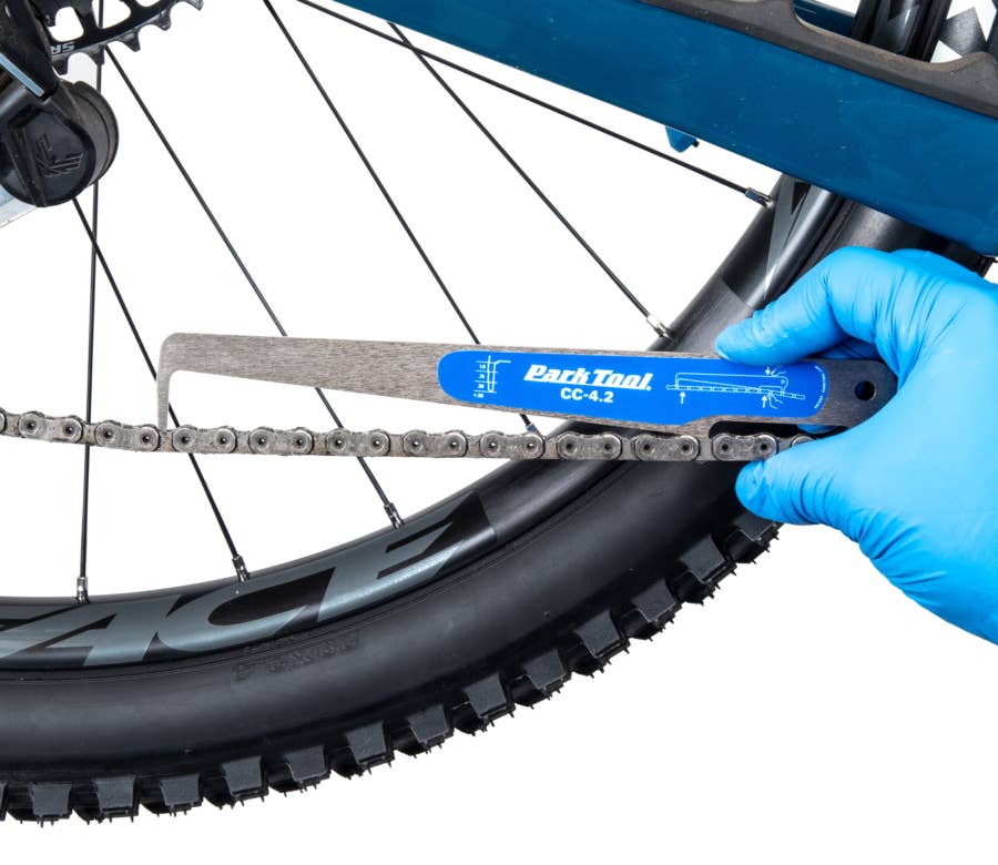 Bike Chain Skipping? How To Check Bike Chain Wear - BikeMag