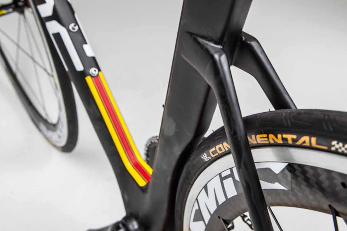 I-Bike-03-1642 Abrupt, square endings abound on the TMR01's truncated tubes. BMC's signature low-mounted seatstays are also noticeably in the mix. Notably absent however, is the rear brake.