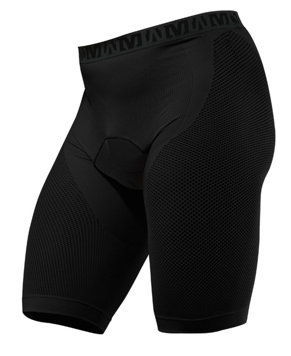 The mesh ventilation of the Stratos undershorts provides much-needed airflow and helps prevent those dreaded cases of 'crotch-rot.'
