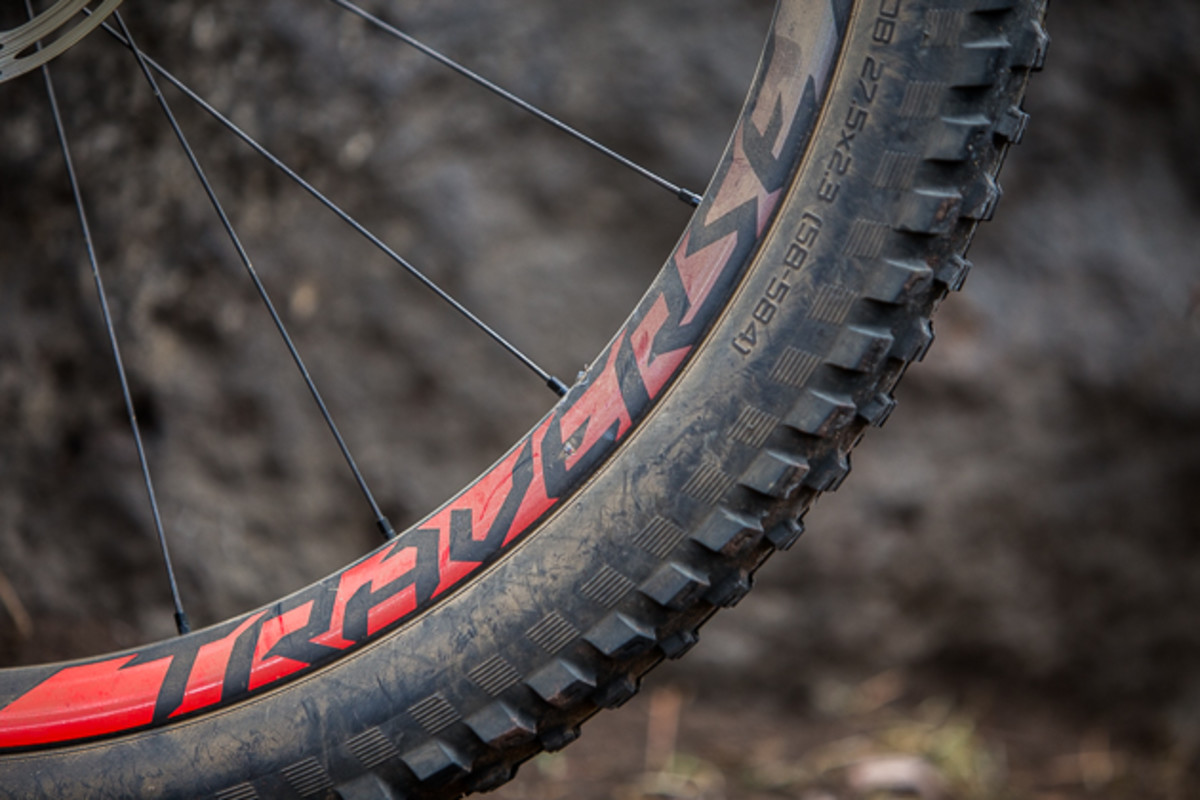 roval traverse fattie 650b