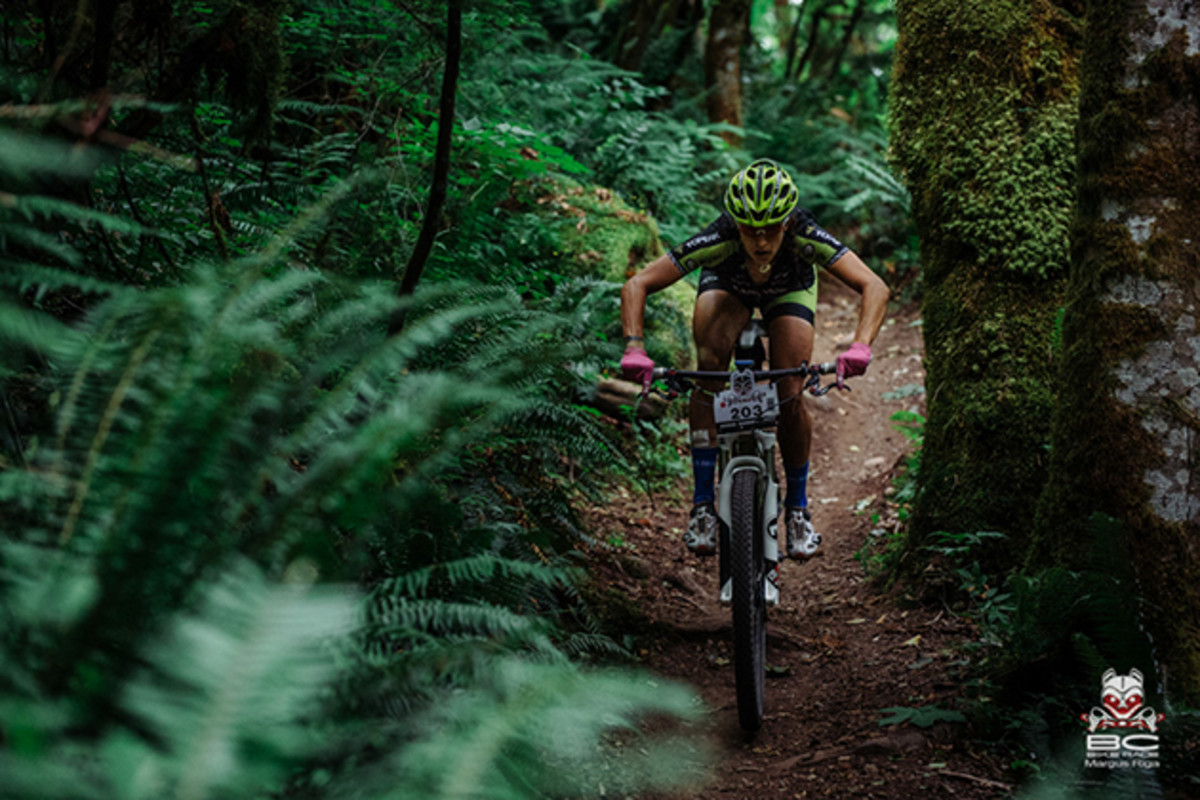Sonya Looney ripping and ripped. | Photo by Margus Riga