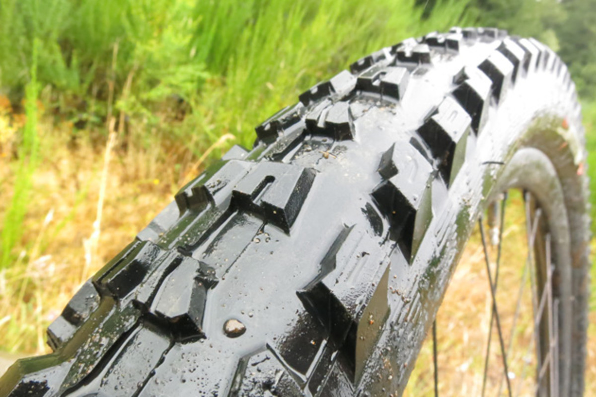 The Butcher Control works well as a front tire. The prominent shoulder lugs dig in well in loose conditions. The evenly spaced knobs also shed mud exceptionally well.