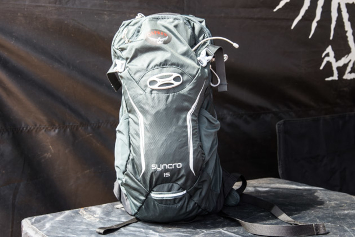 The newest iteration of the Syncho 15 features Osprey's ubiquitous helmet clip, a rain fly and an airspeed back panel.