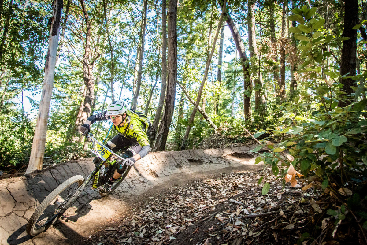 Marco Osborne pins the 2014 Santa Cruz Super Enduro course, taking 4th place Pro Men for the CES season finale. Marco raced an incredibly strong and diverse 2014 race season on VP VX Trail Race pedals (Called To Creation).