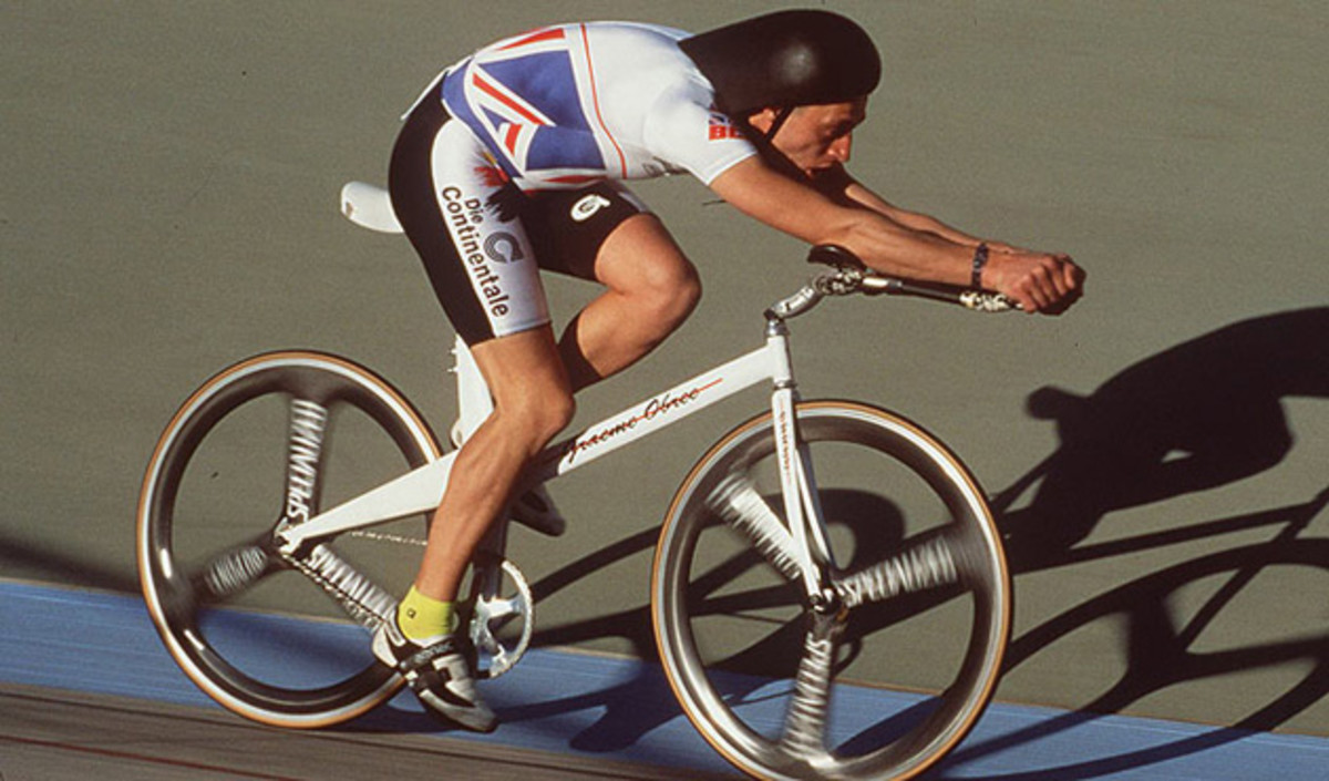 Super comfy. I can stay in this position all day long. No problem at all. At least, not if you're Graeme Obree...everyone else is going to help their chiropractor pay off that new Mercedes. Awesome.